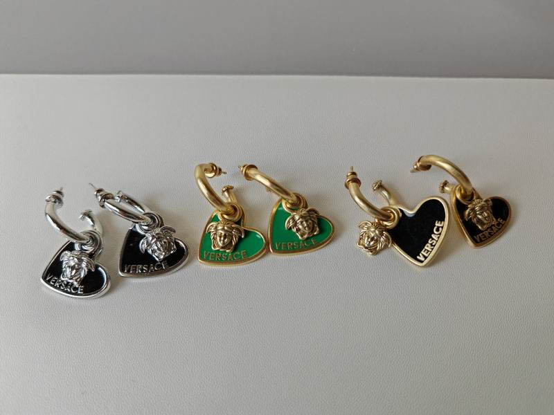 Versace earring 05lyx16